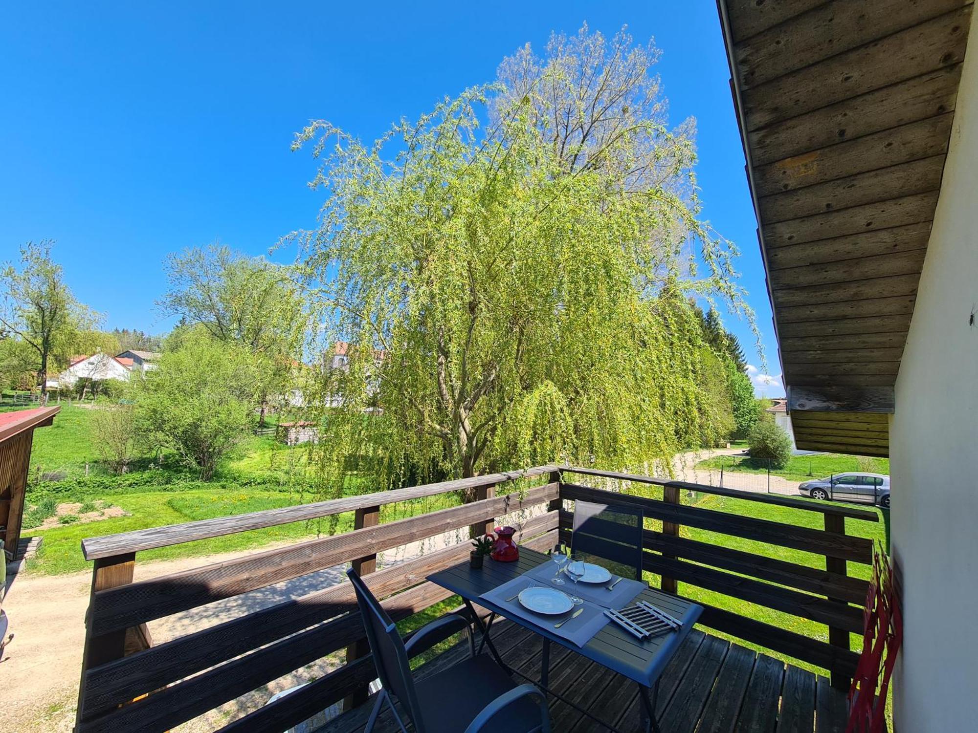 Apartamento Sous Le Saule Nods Exterior foto
